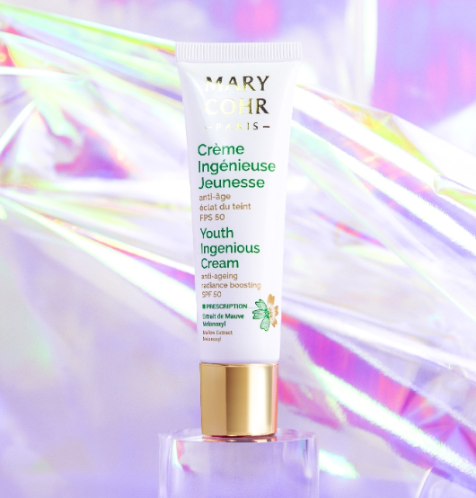 CREME INGENIEUSE JEUNESSE SPF50 Crème teintée anti-âge SPF 50, éclat du teint & protection solaire